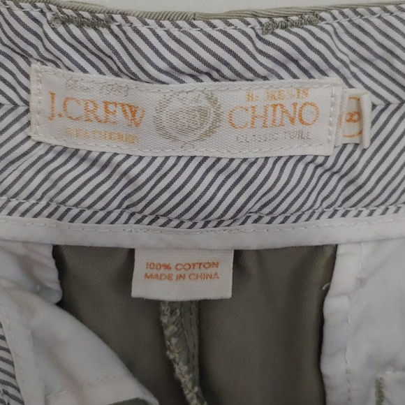 J.Crew Classic Twill Cargo Shorts Sz 8 - Picture 3 of 4
